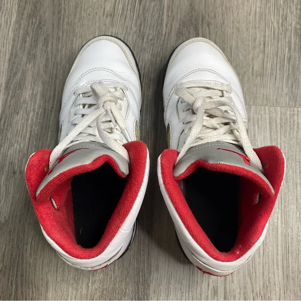 Nike Air Jordan 5 Retro Boys 3Y Athletic Shoes Sneakers 440889-102‎ Fire Red